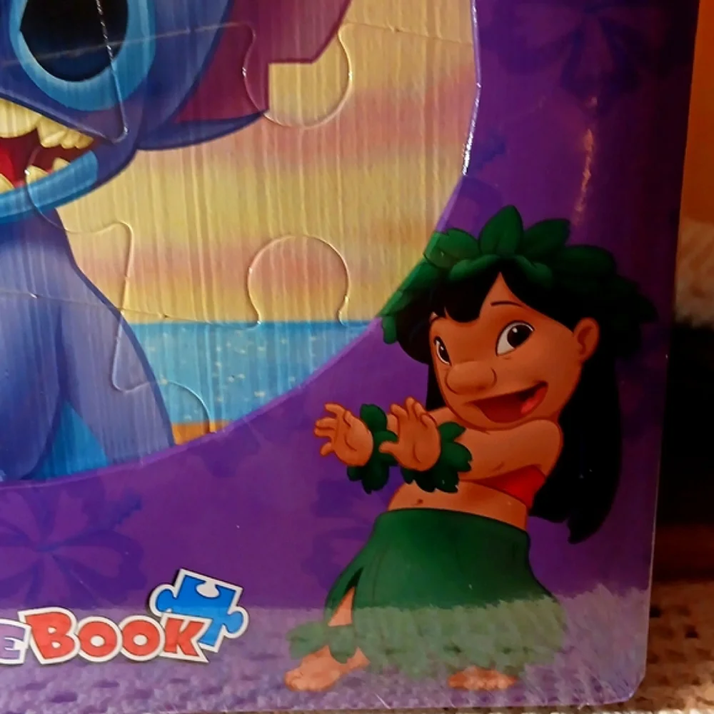 🆕️LAST 1💜DISNEYS STITCH MY FIRST PUZZLE BOOK. FIVE PUZZLES INSIDE!!